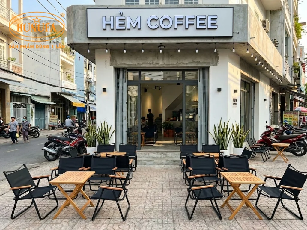 Cách trang trí quán cà phê vỉa hè