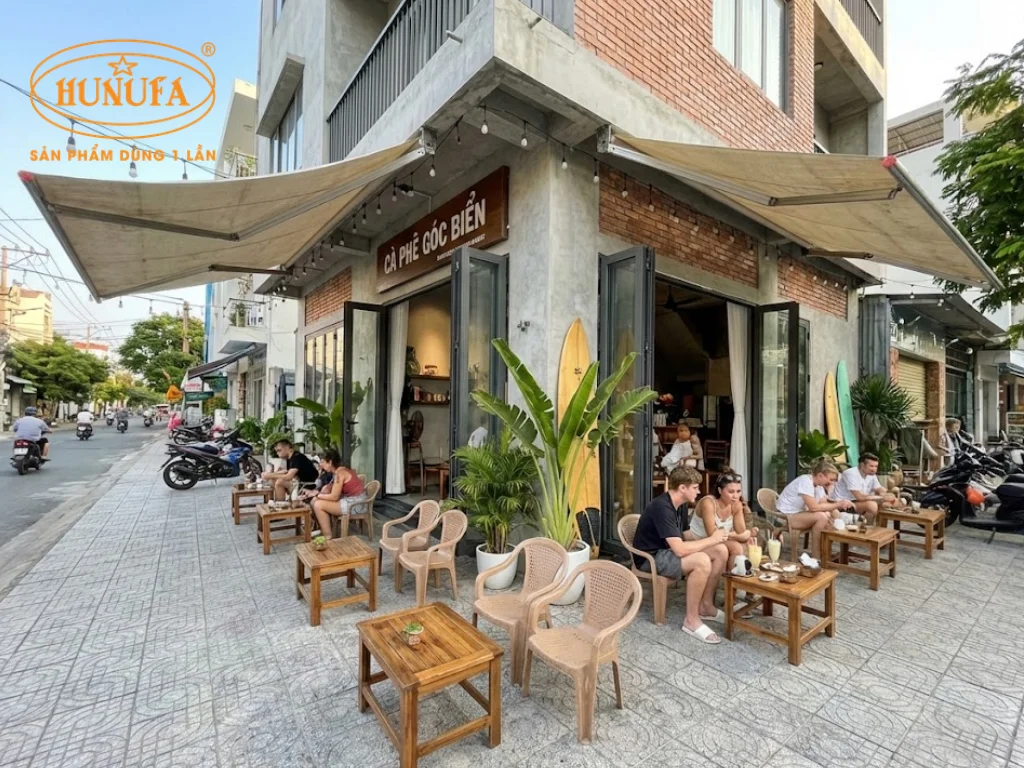 Cách trang trí quán cà phê vỉa hè