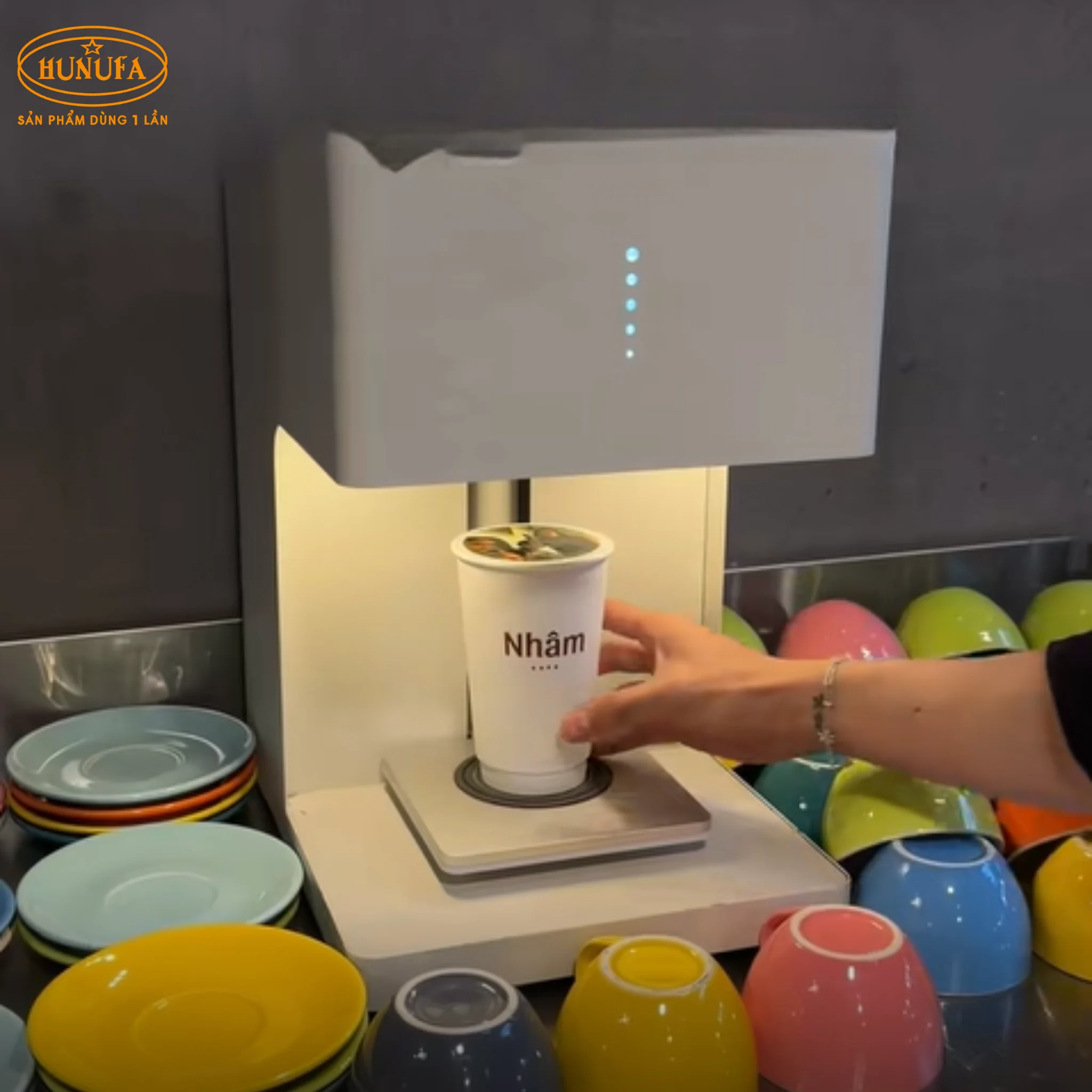 Check-in ngay quán cafe in hình lên ly nước siêu độc đáo tại Thảo Điền – Nhâm Cafe