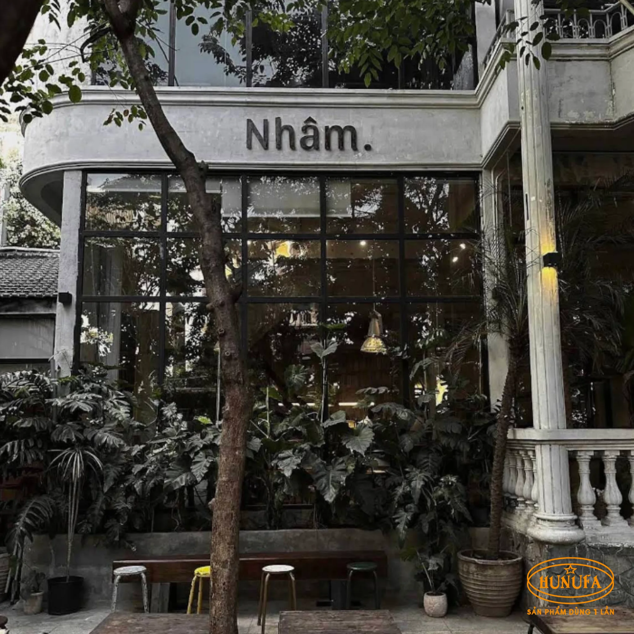 Check-in ngay quán cafe in hình lên ly nước siêu độc đáo tại Thảo Điền – Nhâm Cafe