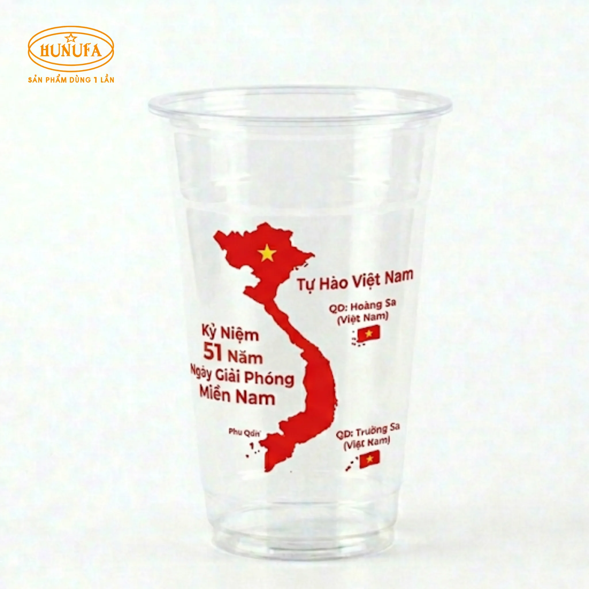 Ly nhựa 30/4 thiết kế ấn tượng, khuấy động không khí đại lễ