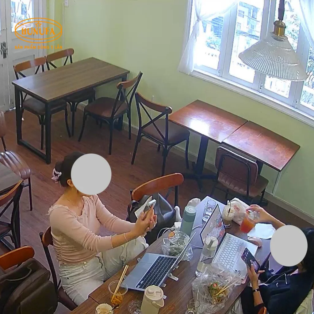 ĐI CAFE GỌI 1 CỐC NƯỚC 10 TIẾNG… NHÓM BẠN NỮ VỀ ĐÁNH GIÁ QUÁN 1 SAO