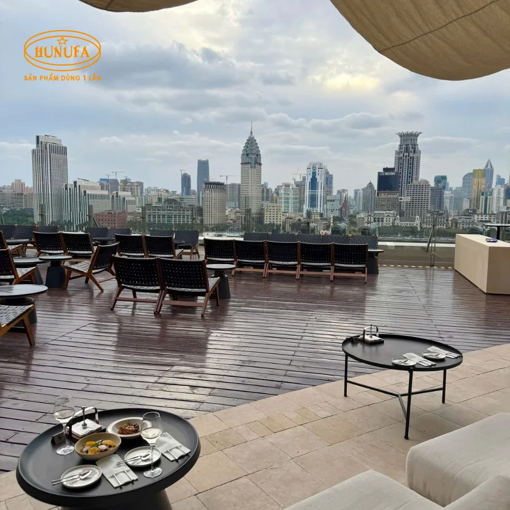 Mẫu thiết kế quán cafe sân thượng đẹp