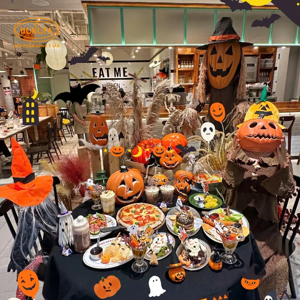 Ý tưởng trang trí Halloween cho nhà hàng, quán ăn đẹp