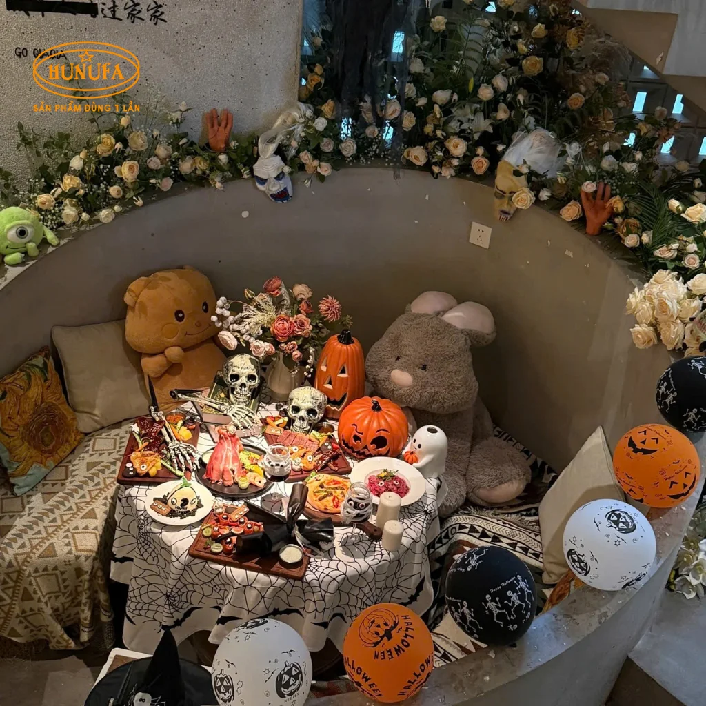 Ý tưởng trang trí Halloween cho nhà hàng, quán ăn đẹp