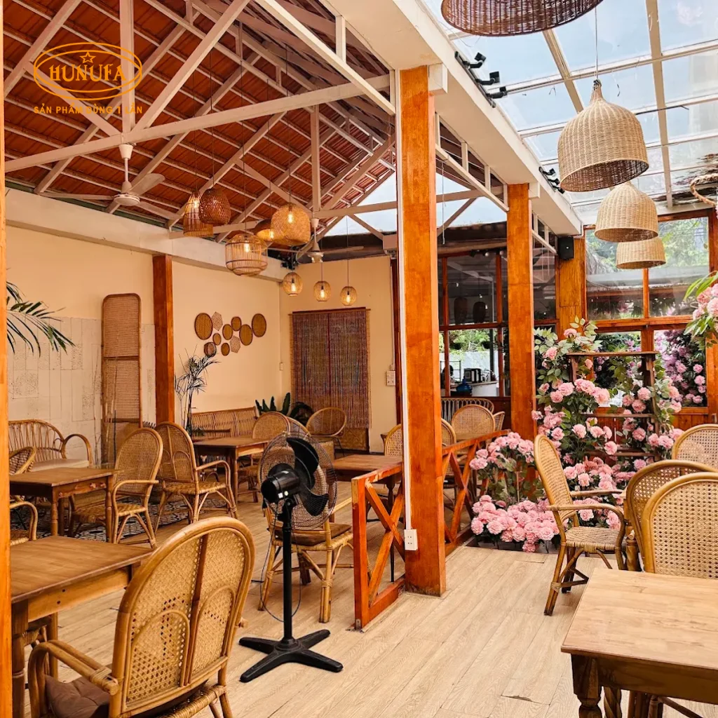 Mẫu trang trí trần quán cafe đẹp, độc đáo, thu hút khách
