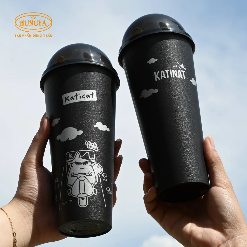 Katinat ra mắt BST ly Katicat "Tối Mặt Tối Mũi" và mascot đầu tiên